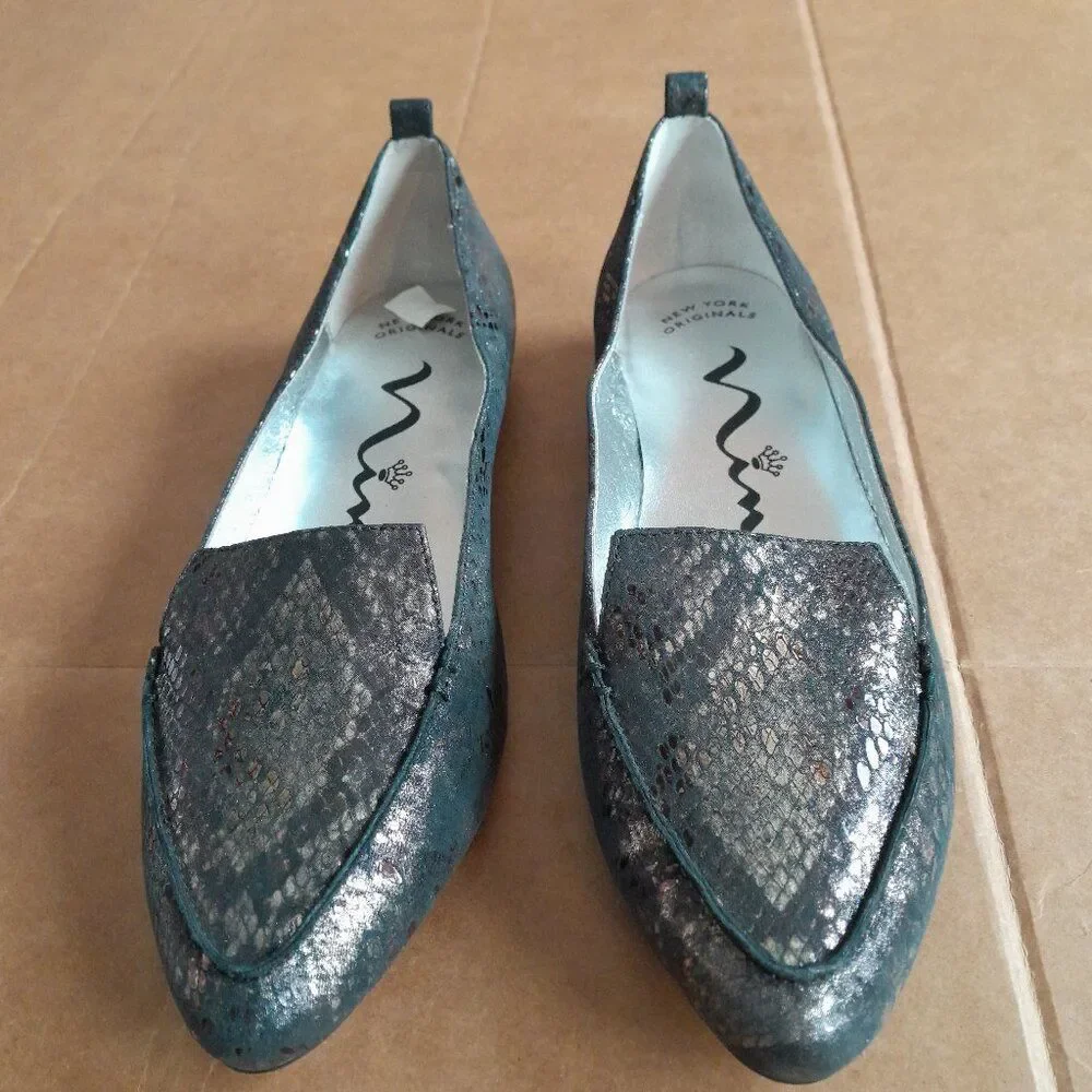 Nina New York Women's Originals, Quay3 Loafers, Liquid Bronze D, Size 9.5M